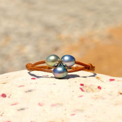 Bracelet 2 rangs 3 perles semi-baroques de Tahiti