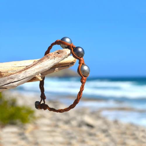 Braided bracelet 3 Tahitian pearls