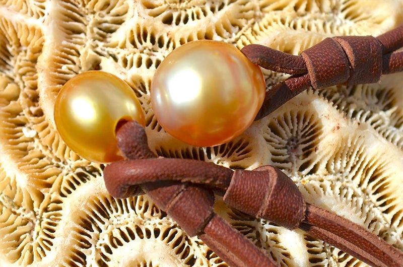Collier pendentif perle dorée d'Australie