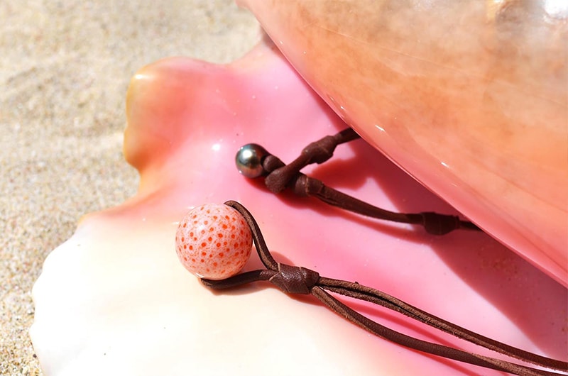 Collier pendentif perles corail et perle de Tahiti