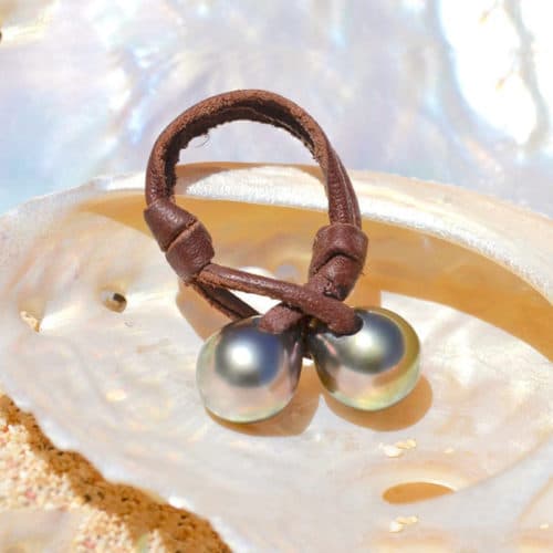 You & me ring 2 Tahitian pearls