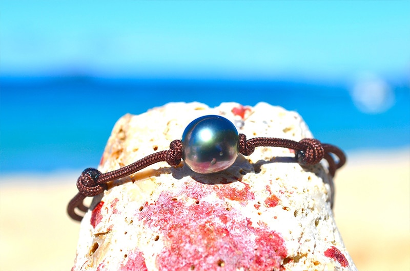 produit: Adjustable bracelet 1 Semi-Round Tahitian Pearl (9mm)