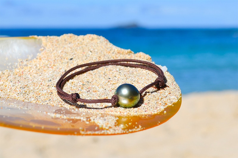 produit: Adjustable bracelet 1 Semi-Round Tahitian Pearl (10,5mm)