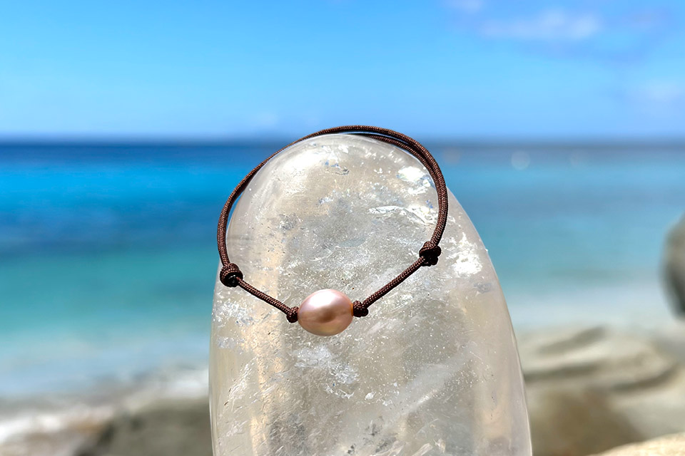 produit: Adjustable oval freshwater pearl bracelet