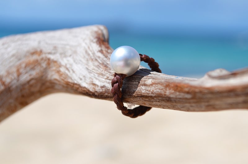 produit: Braided ring with 1 white Australian pearl