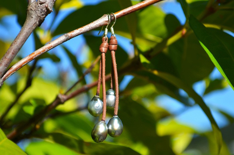 produit: Boucles d'oreilles 4 perles de Tahiti