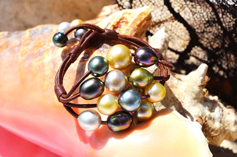 produit: Bracelet 16 perles multicolores