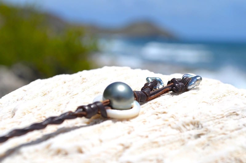 produit: Bracelet braided mother-of-pearl ring, Tahitian pearl and Keishis