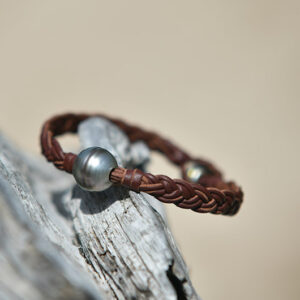 Braided 6 Threads Leather Bracelet With Tahitian Pearl, second view