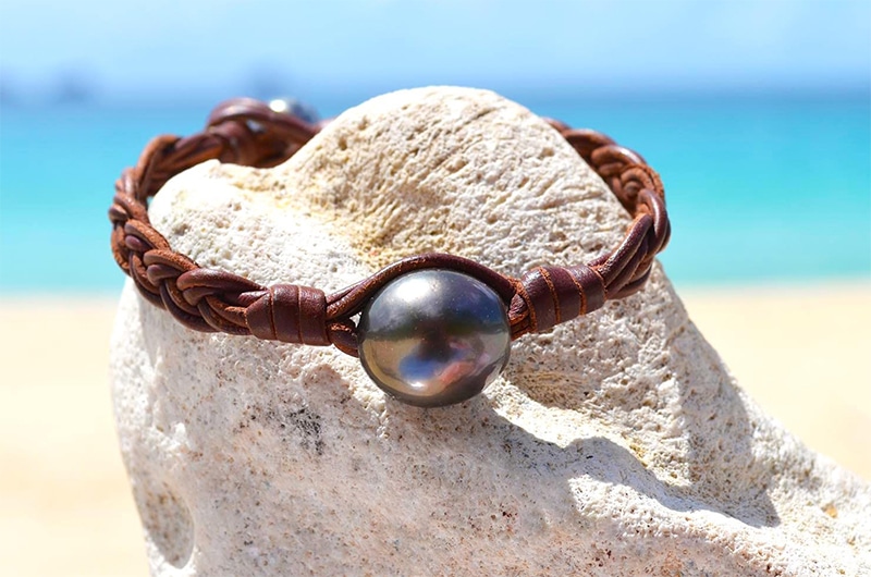 produit: Bracelet large tressé une perle de Tahiti