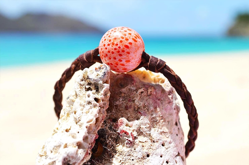 produit: Bracelet perles corail et Tahiti