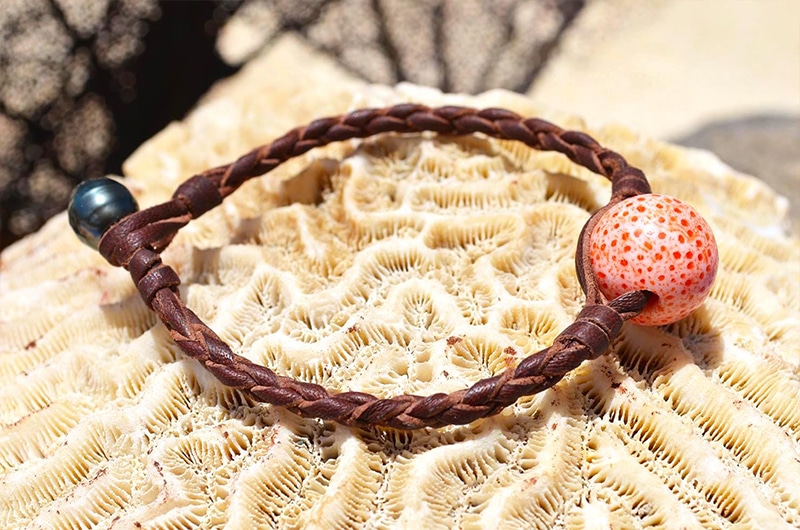 produit: Bracelet perles corail et Tahiti