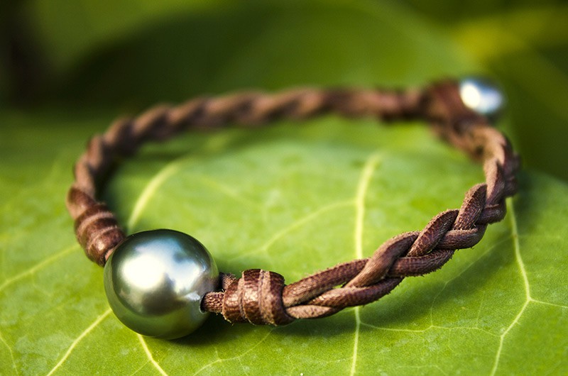 produit: Bracelet tressé 2 perles de Tahiti