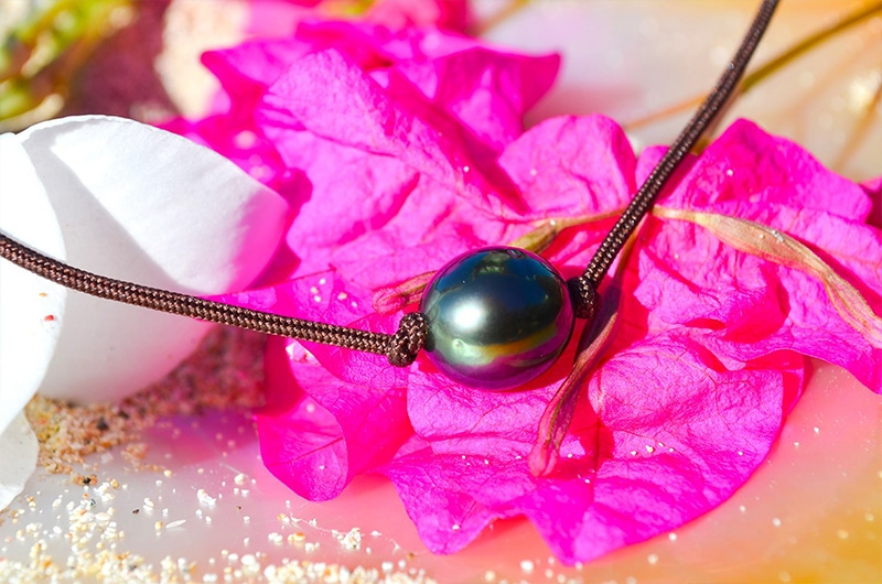 produit: Chocker Necklace 1 semi-round Tahitian Pearl (10,5mm)