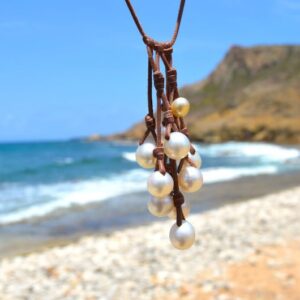 Grape Necklace 11 Australian Pearls, second view