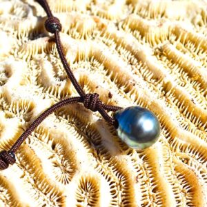 collier-pendentif-perle-de-tahiti-10mm-02.jpg | Kalinas Perles