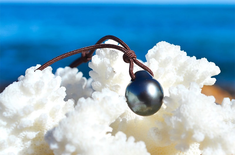 produit: Pendant necklace with 1 Tahitian pearl (13mm)