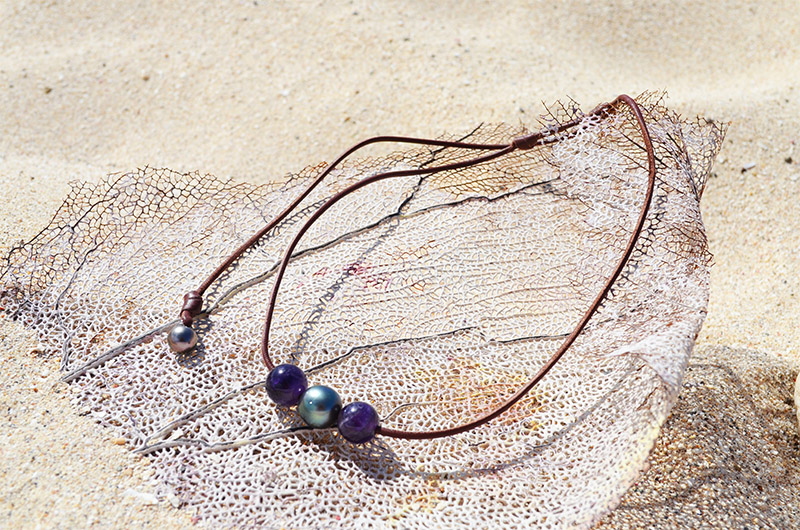 produit: Collier Ras du cou ajustable avec perle Tahiti et Amethyste