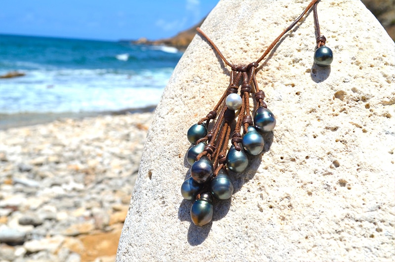 produit: Grape Necklace 10 Tahitian Pearls