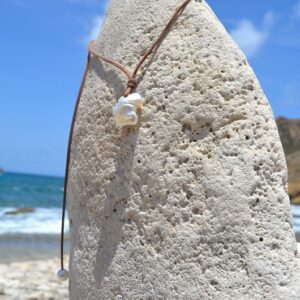 Pendant 1 Baroque Freshwater Pearl, second view