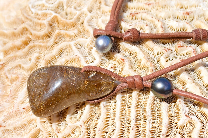 produit: Rutilated quartz and Tahitian pearl necklace