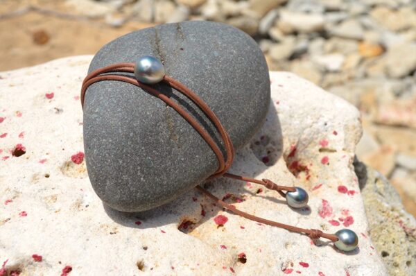 sautoir-3-perles-tahiti-semi-baroques-13mm-02.jpg | Kalinas Perles