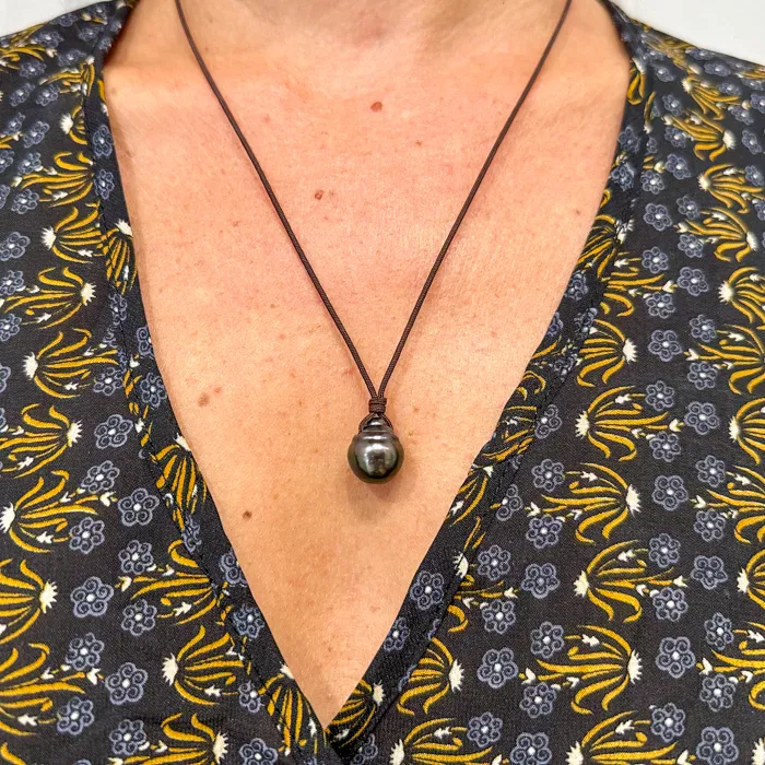 produit: Pendant necklace with 1 Tahitian pearl (13mm)