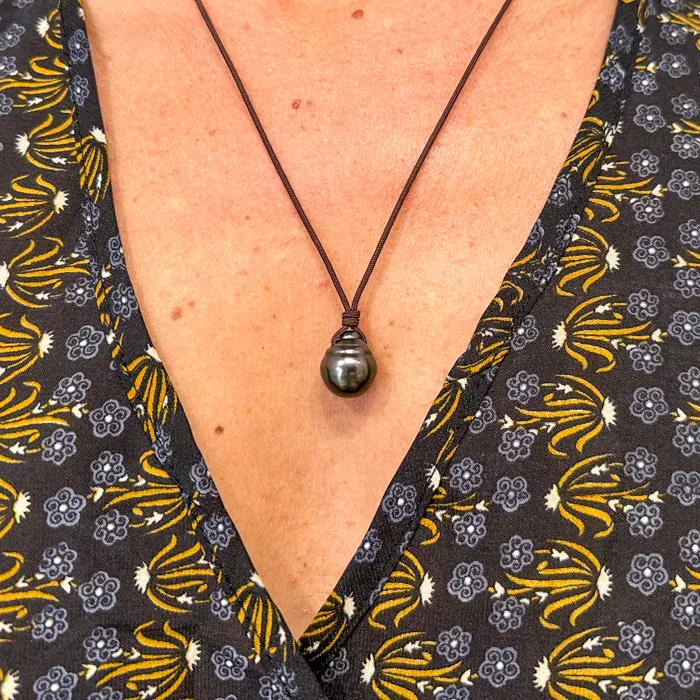 produit: Pendant necklace with 1 Tahitian pearl (13mm)