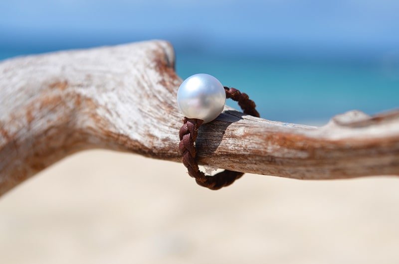 produit: Bague tressée 1 perle d’Australie blanche