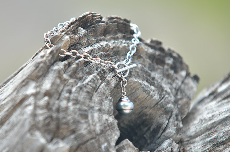 produit: Bracelet avec chaine en argent et perle de Tahiti