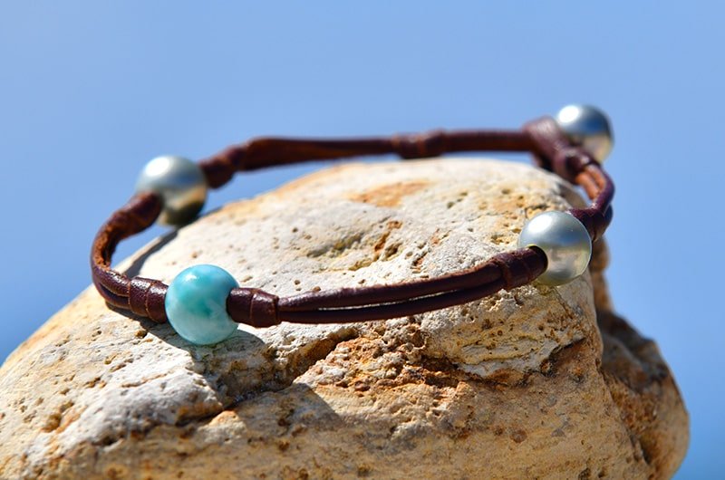 produit: Chevillère avec Larimar et perles de Tahiti