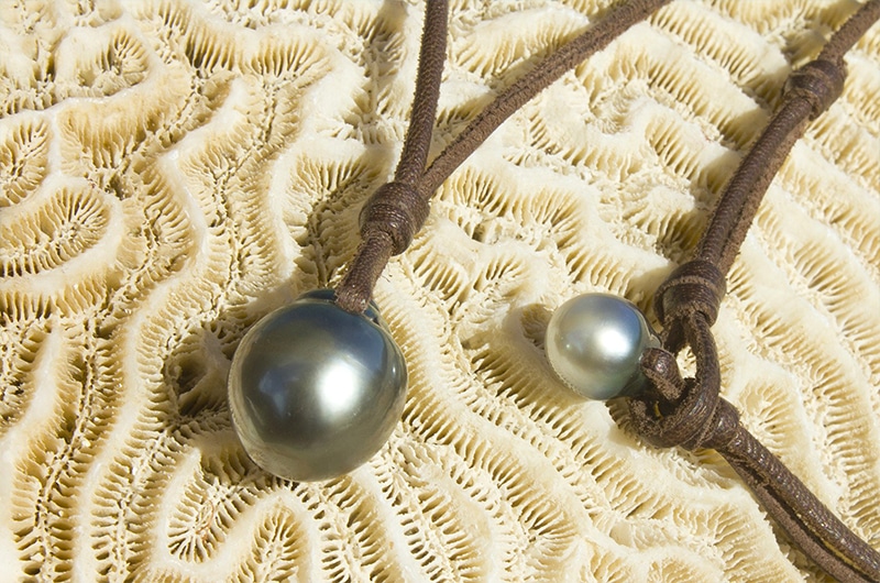 produit: Pendant necklace with Tahitian pearls