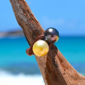 you-and-me-ring-tahitian-australian-golden-pearls.jpg | Kalinas Perles