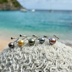 Silver ring with sapphire and pearl