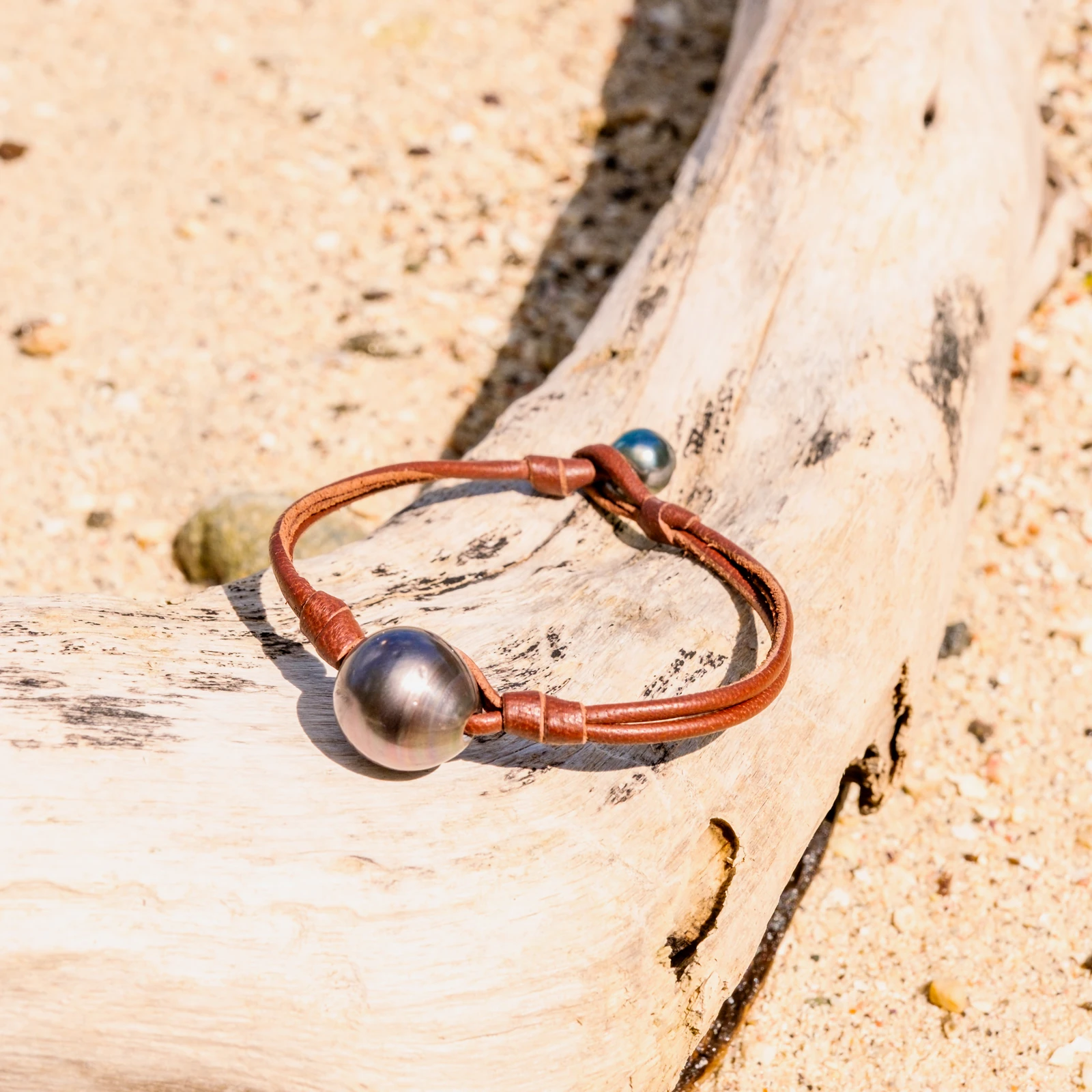 Leather Bracelet with Tahitian Pearls and a Choice of Construction, jewelry view.