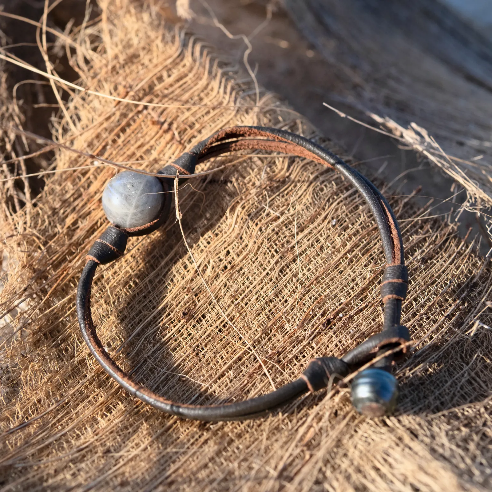 Leather Bracelet with Labradorite and a Choice of Clasp Pearl, jewelry view.