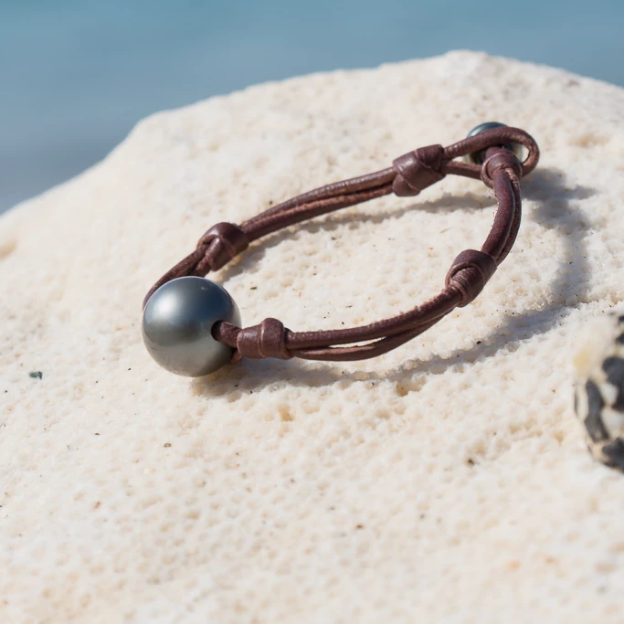 Double Leather Bracelet with Two Tahitian Pearls, jewelry view.
